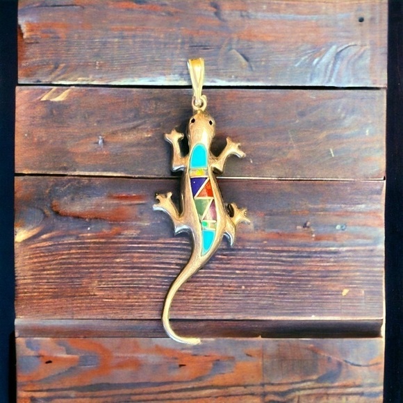 Native American Sterling Silver Gemstone Gecko Lizard Pendant - Good Luck - Picture 1 of 8